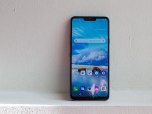 Penampakan LG G7 ThinQ, Android Jagoan Mirip iPhone X