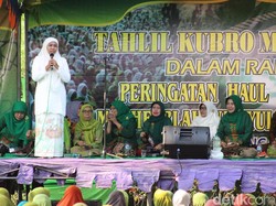 Khofifah Ajak Muslimat Bersih Hati dan Pikiran