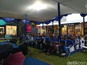 14 Tempat Nonton Bareng Laga Persib di Bandung 14 Tempat Nonton Bareng Laga Persib di Bandung