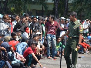 Bonek yang Tidak Kebagian Tiket Bisa Nobar di Sini