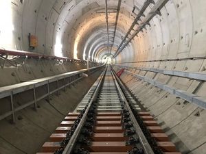 Mau Diuji Coba, Seluruh Rel MRT Jakarta Tersambung Akhir Juni Mau Diuji Coba, Seluruh Rel MRT Jakarta Tersambung Akhir Juni