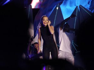 Rita Ora Rilis Album Terbaru Phoenix November Mendatang