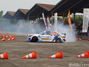 Mobil Bisa Ngesot Apa yang Paling Murah?