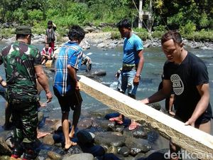 Plt Gubernur Sulsel Tolak Donasi Pembangunan Jembatan Mangkrak