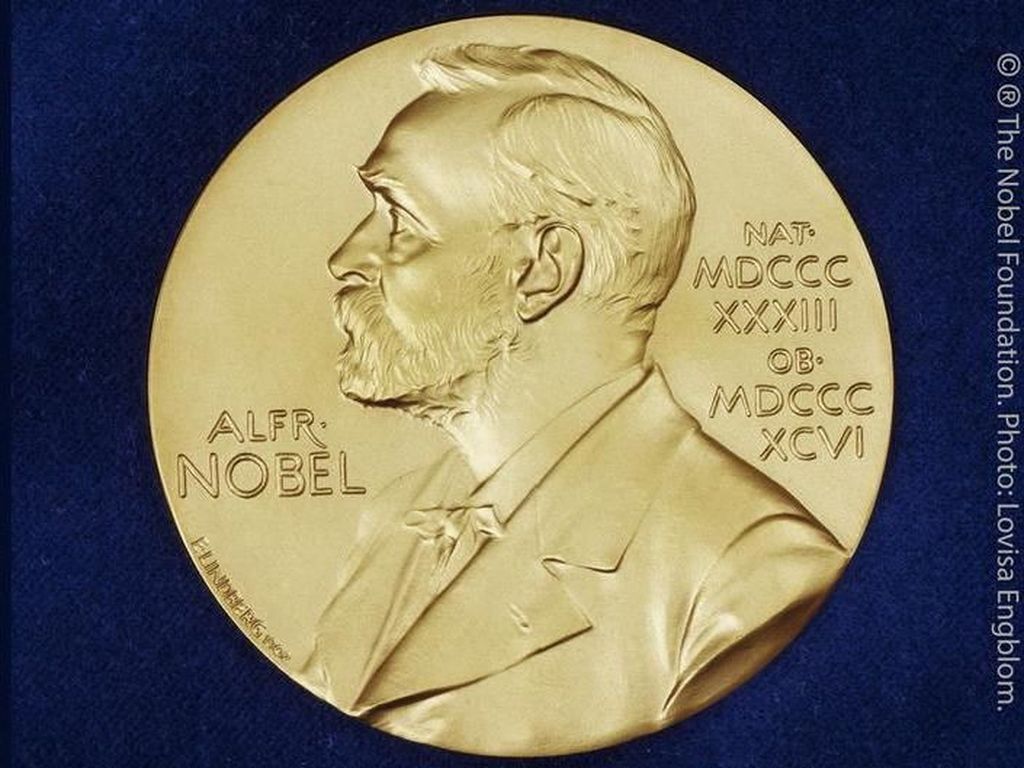 5 Fakta Nobel Sastra