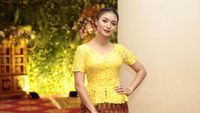 Raditya Dika Lepas Gelar Jomblo hingga Cantiknya Prilly dan Citra Kirana