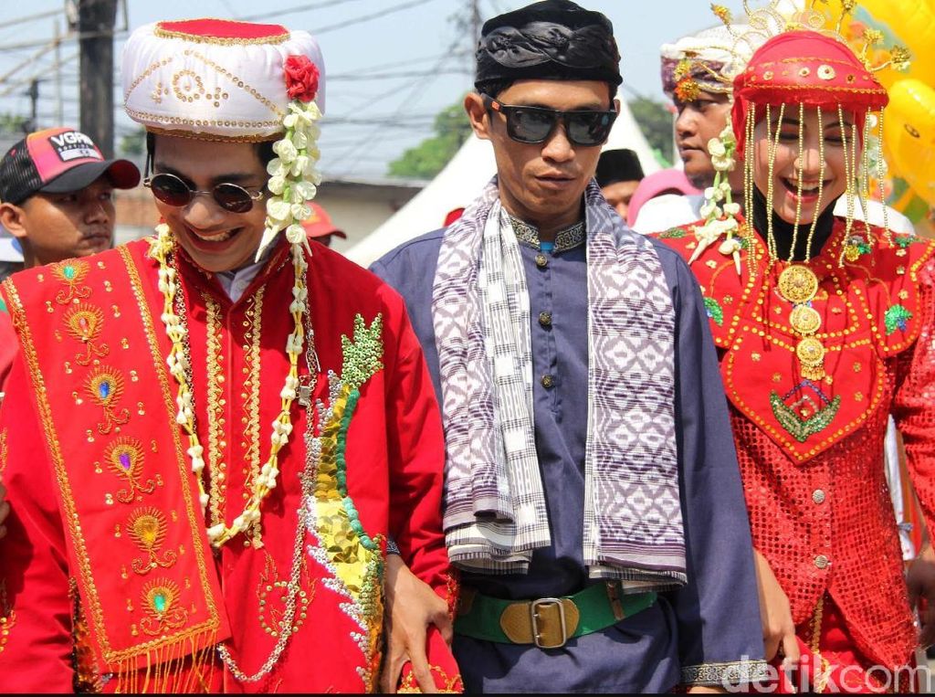 Semangat! Indonesia Itu 10 Besar Negara yang Rakyatnya Kompak Semangat! Indonesia Itu 10 Besar Negara yang Rakyatnya Kompak