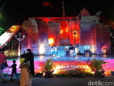 Mengintip Pasar Senggol di Bekasi yang Sediakan Street Food Kekinian