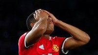 Performa angin-anginan Anthony Martial di Manchester United membuatnya gagal tampil di Piala Dunia 2018. (Eddie Keogh/REUTERS)