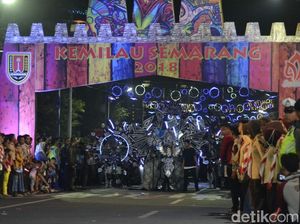 Gemerlap Kostum Semarang Night Carnival 2018