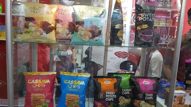 Keripik Indonesia di ajang Seoul Food 2018 di KINTEX, Seoul, Korea Selatan.