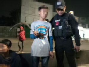Hendak Tawuran dan Bawa Celurit, Remaja di Cengkareng Diciduk