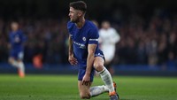 Gary Cahill merupakan bek Chelsea lain yang mendapatkan bayaran tinggi. Bayaran per pekannya ada di angka 130 ribu pound sterling. (Foto: Catherine Ivill/Getty Images)