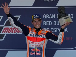 Marquez Rayakan Kemenangan di Jerez Bersama Ibunya