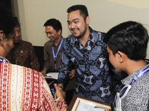 Anugerah Lomba Pemuda Menulis