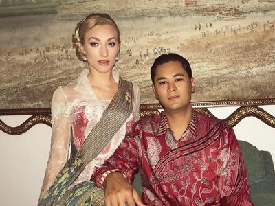 Momen Mesra Panji Trihatmodjo dan Varsha Strauss Jelang Nikah