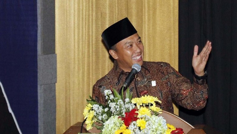 Menpora Ancam Turun Tangan Jika PSSI Tak Lekas Menuntaskan Aksi Kekerasan Menpora Ancam Turun Tangan Jika PSSI Tak Lekas Menuntaskan Aksi Kekerasan
