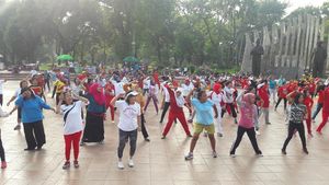 Foto: Senam Pagi Perempuan Militan Jokowi