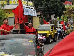 PDIP di Jatim Serempak Blusukan Serukan Coblos Gus Ipul-Puti