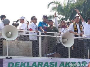 Deklarator #2019GantiPresiden Sindir Jokowi Soal Kalajengking Deklarator #2019GantiPresiden Sindir Jokowi Soal Kalajengking