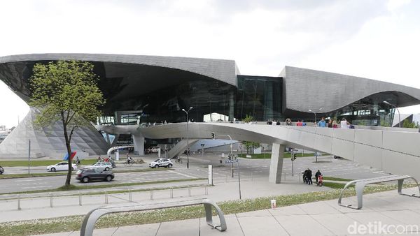 Rumah Pencinta BMW
