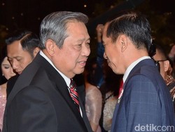 Momen Salaman Jokowi-SBY Jelang Deklarasi Kampanye Damai di Monas