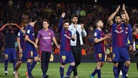 Sayangnya Real Madrid tak mau memberikan Guard of Honour untuk Barcelona di awal laga. Keputusan ini sempat jadi polemik dan membuat Madrid dikritik. (Sergio Perez/Reuters)