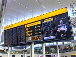 Waduh, Bandara Heathrow Punya Penerbangan ke Dunia Star Wars?