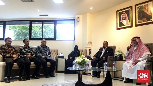 Keluarga Ghalib di Kedubes Saudi, Jakarta.