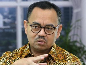 Sudirman Said: Banyak Pemimpin Berakrobat Selfie, Lupa Kerja