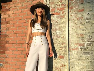 9 Gaya Cinta Laura yang Bikin Gagal Fokus, Kondangan hingga Pamer Perut