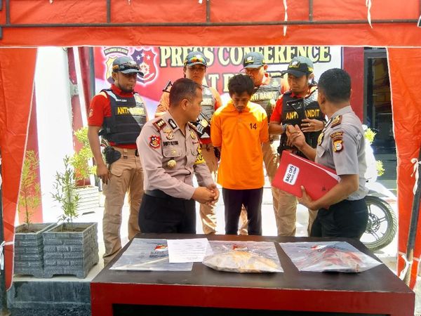 Ini Tampang Ayah yang Sodomi dan Bunuh Anaknya di Sulsel