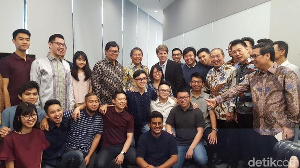 Apple Buka Sekolah Developer di Indonesia