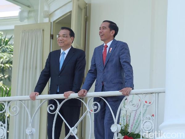 Momen Akrab Jokowi dan PM China di Bogor: Ngobrol hingga Tanam Pohon