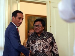 PKB-Golkar Siap Evaluasi Dukungan ke Jokowi, OSO: Tak Ikhlas Dong? PKB-Golkar Siap Evaluasi Dukungan ke Jokowi, OSO: Tak Ikhlas Dong?