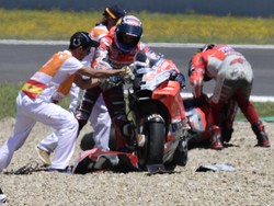 Tonton Lagi Tabrakan Segitiga Dovi-Lorenzo-Pedrosa dari Beberapa Sudut