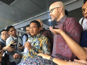 Menkominfo Ralat Status Perusahaan Facebook di Indonesia