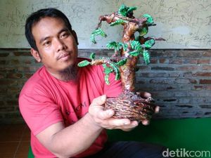 Jangan Dibuang, Limbah Kertas Bisa Jadi Kerajinan Unik Seperti Ini