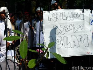 HTI Sudah Bubar, Penyebar Paham Khilafah Terus Dikejar