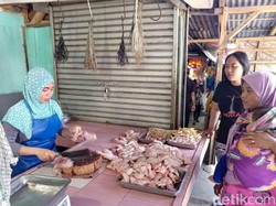 Stok Tersedot ke Jakarta, Harga Ayam di Bandung Melambung