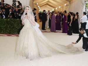Mengenal Met Gala, Ajang Fashion yang Tiketnya Seharga Rumah