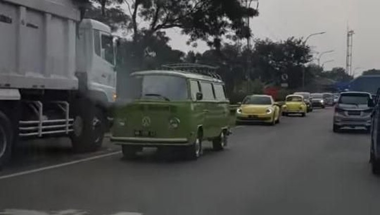 Viral Konvoi VW Lawan Arah di Tol Jagorawi Arah Puncak