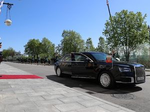 Kerennya Limosin Vladimir Putin Seharga Rp 2,7 T