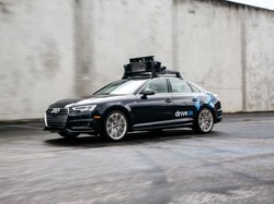 Taksi Otonom Pesaing Uber Siap Meluncur Tahun Ini