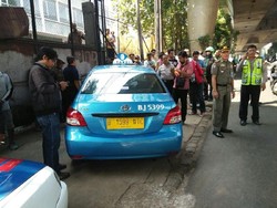 Sopir Taksi Ditemukan Tewas di Kemang