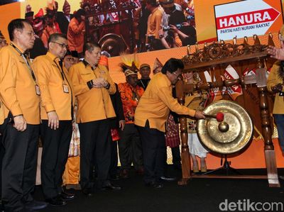 Rakernas Hanura Batal Dibuka Jokowi