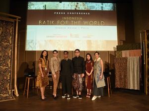 Cerita Oscar Lawalata Soal Tantangan Pamer Batik di UNESCO Paris Cerita Oscar Lawalata Soal Tantangan Pamer Batik di UNESCO Paris
