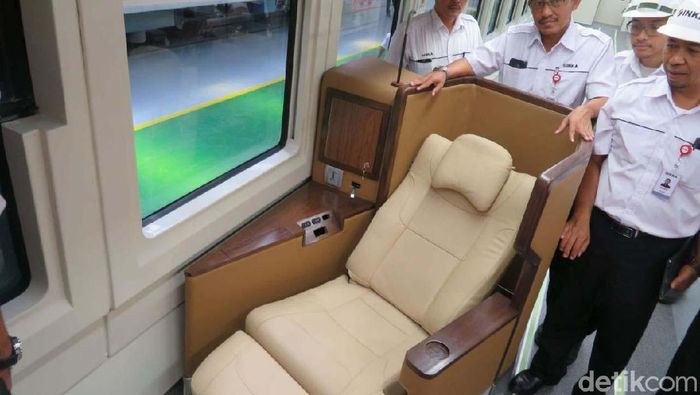 Kereta First Class buat Mudik Beroperasi Besok, Ini Jadwalnya