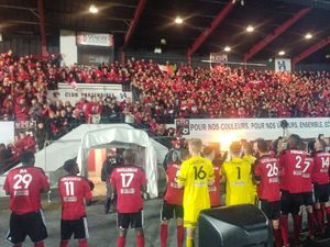 Raksasa PSG vs Kurcaci Les Herbiers