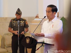 Sopir Truk Mengeluh ke Jokowi, Marak Pungli dan Preman di Jalan